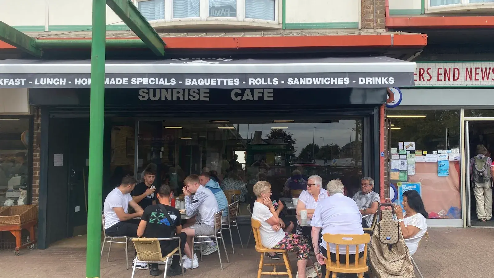 Sunrise Café