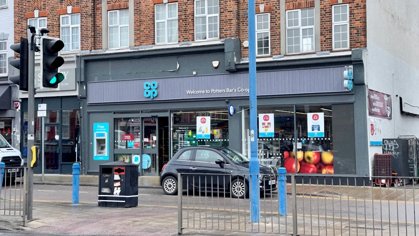 Co-op Food - Potters Bar - High Street