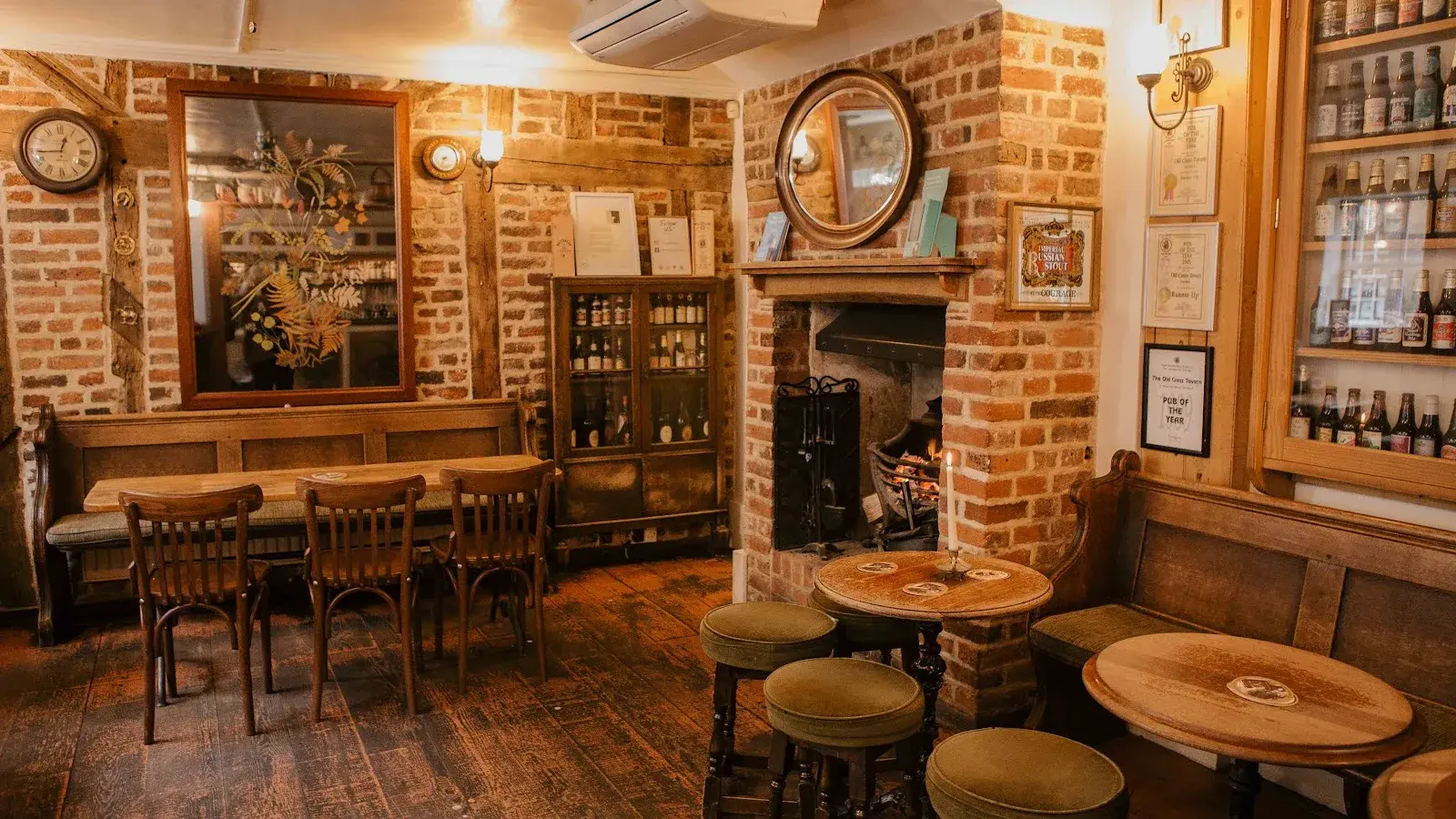 Old Cross Tavern