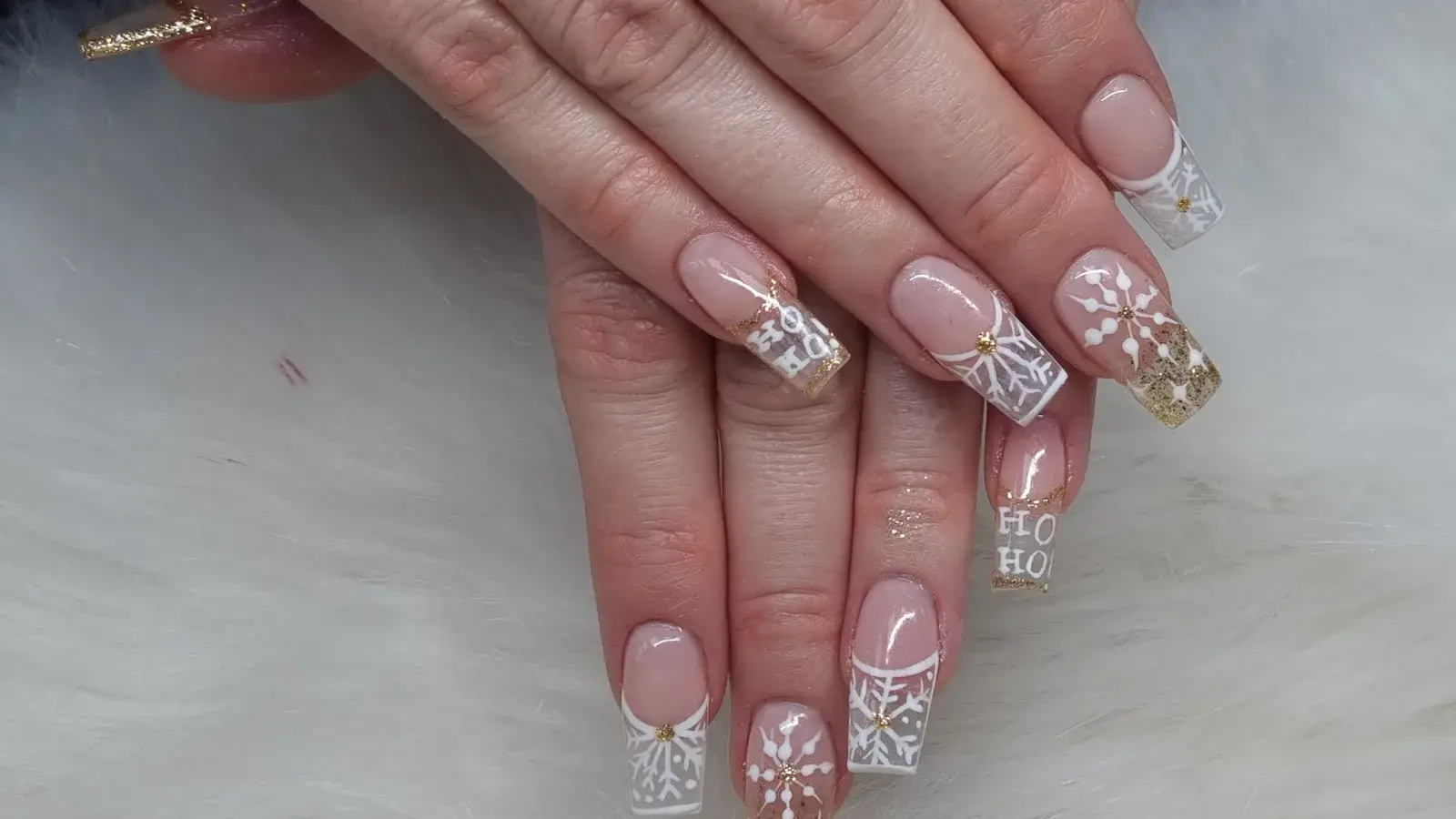 Nail Bar