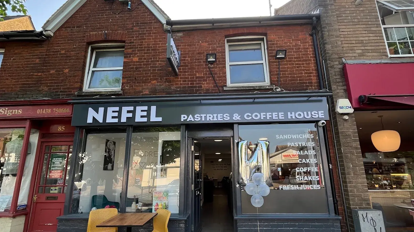 Nefel Cafe