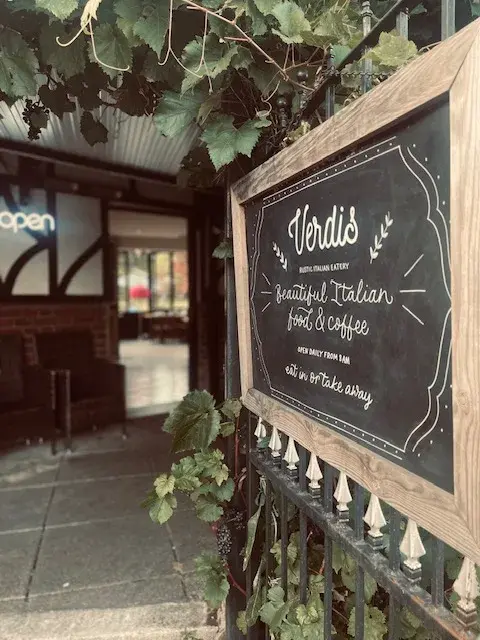 Verdi's Italian Kitchen