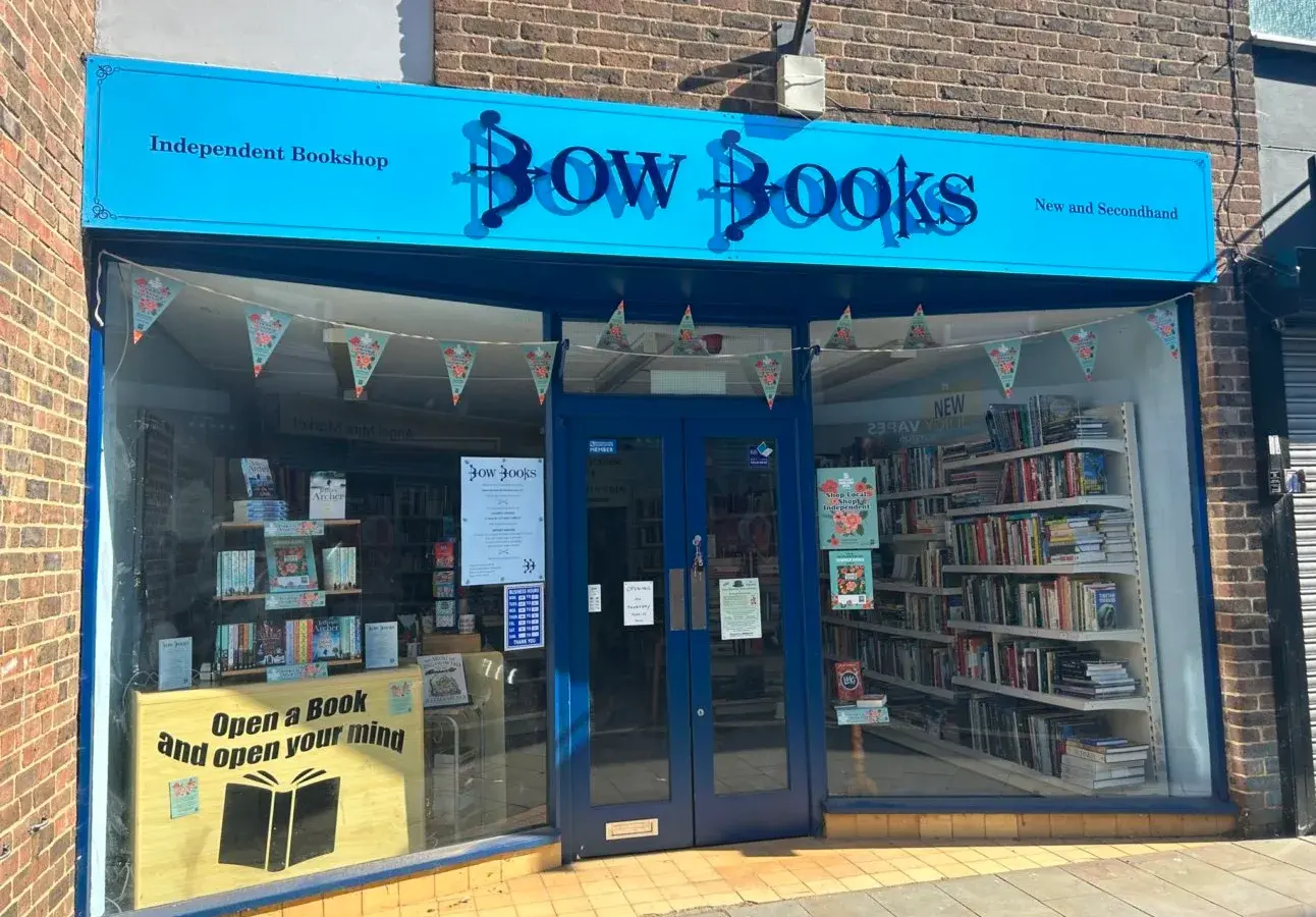 Bow Books