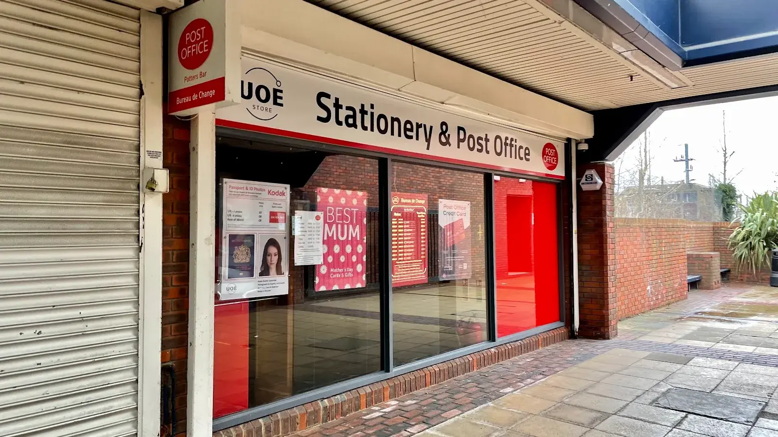 Potters Bar UOE Store & Post Office