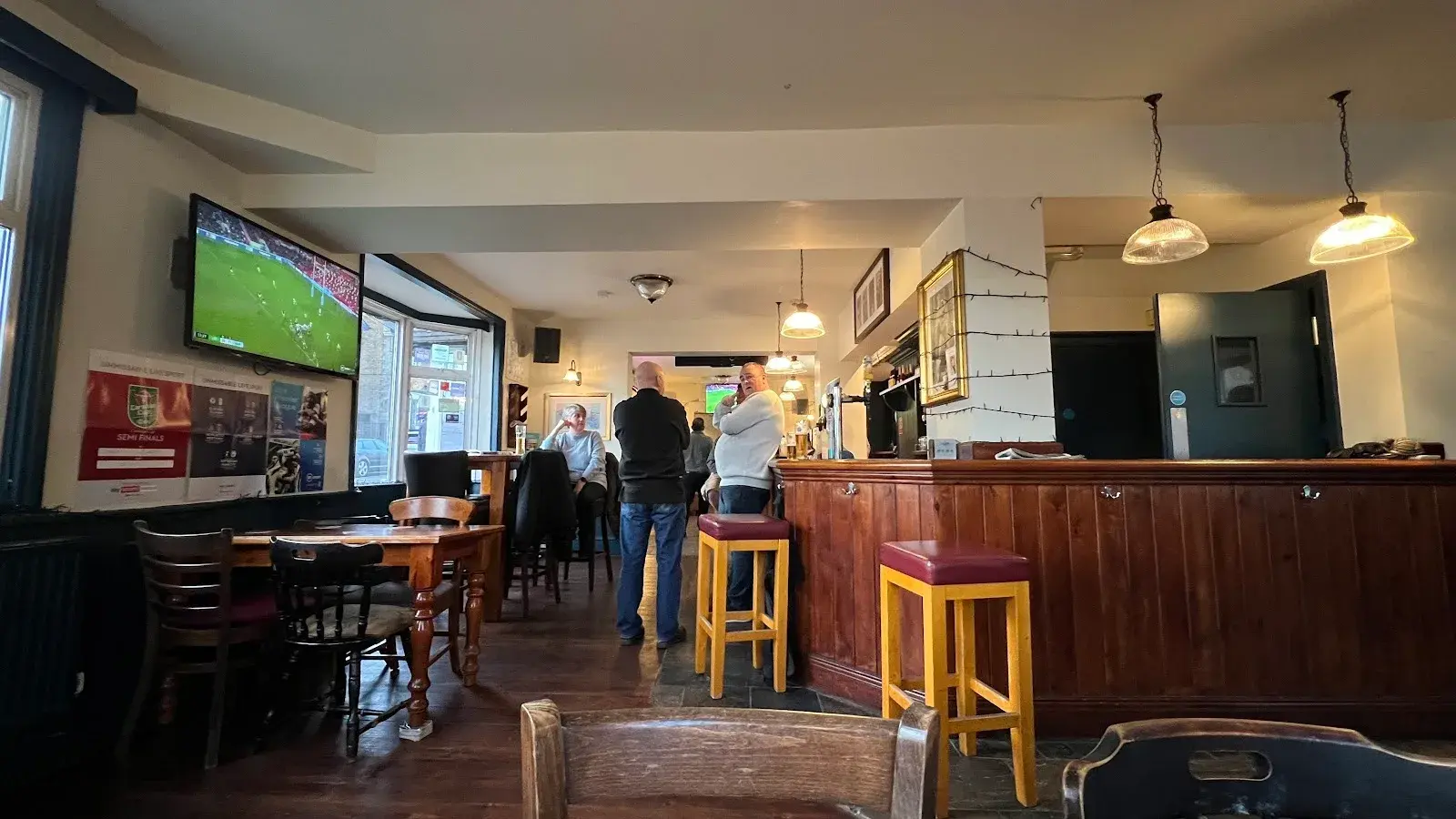 Wellington Arms