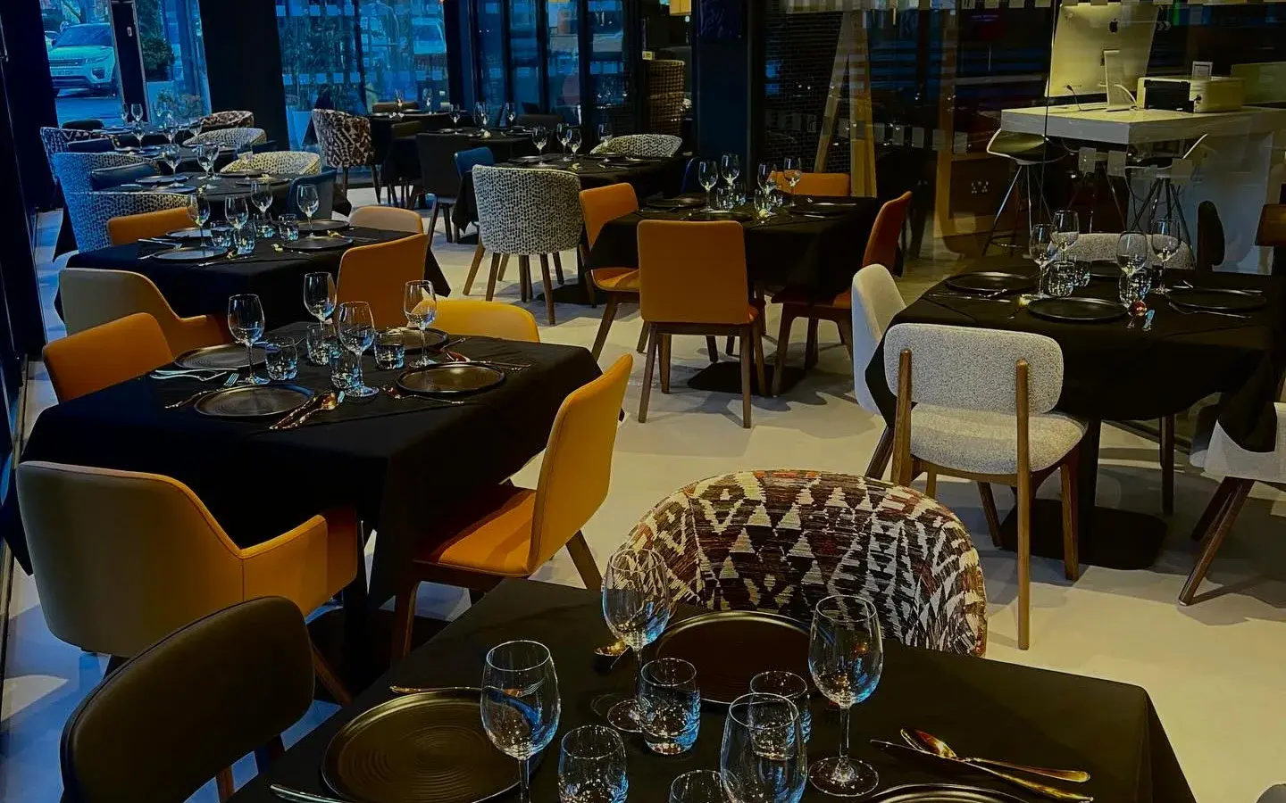 Godfather & Co. Vivek House - Indian Bar & Kitchen