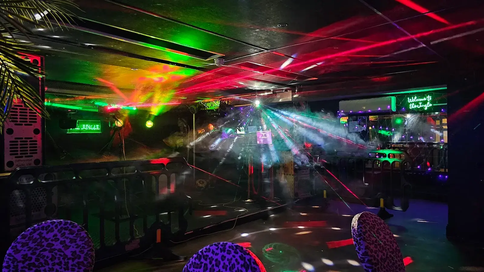 Jungle Bar