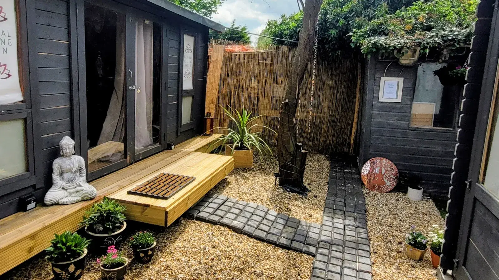 Balance and Heal, Hertfordshire