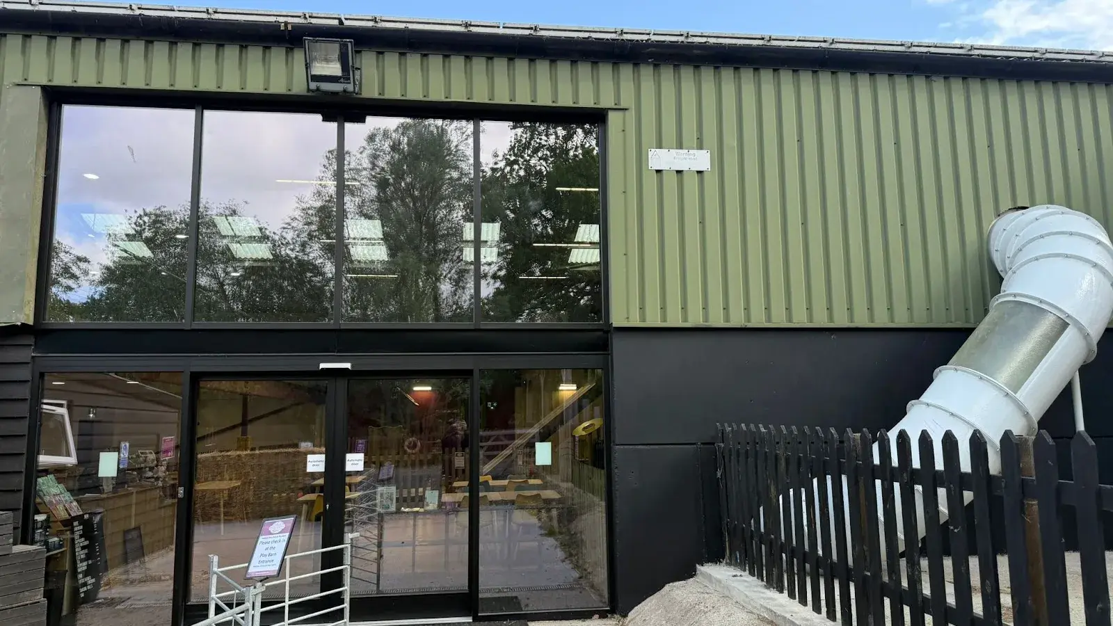 Foxholes Farm Shop & Butchery