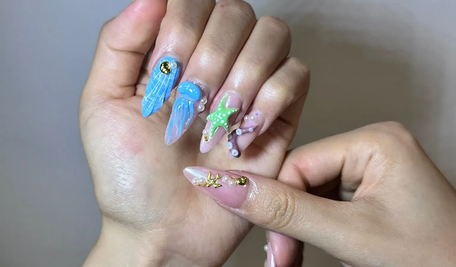 Glossy Nails Knebworth