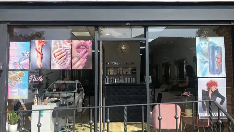 Viet Family Nails & Beauty