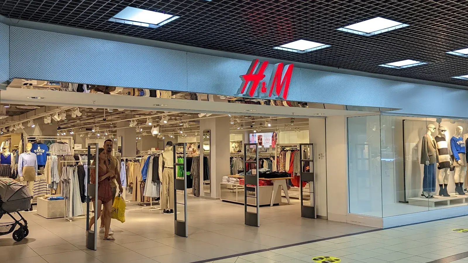 H&M