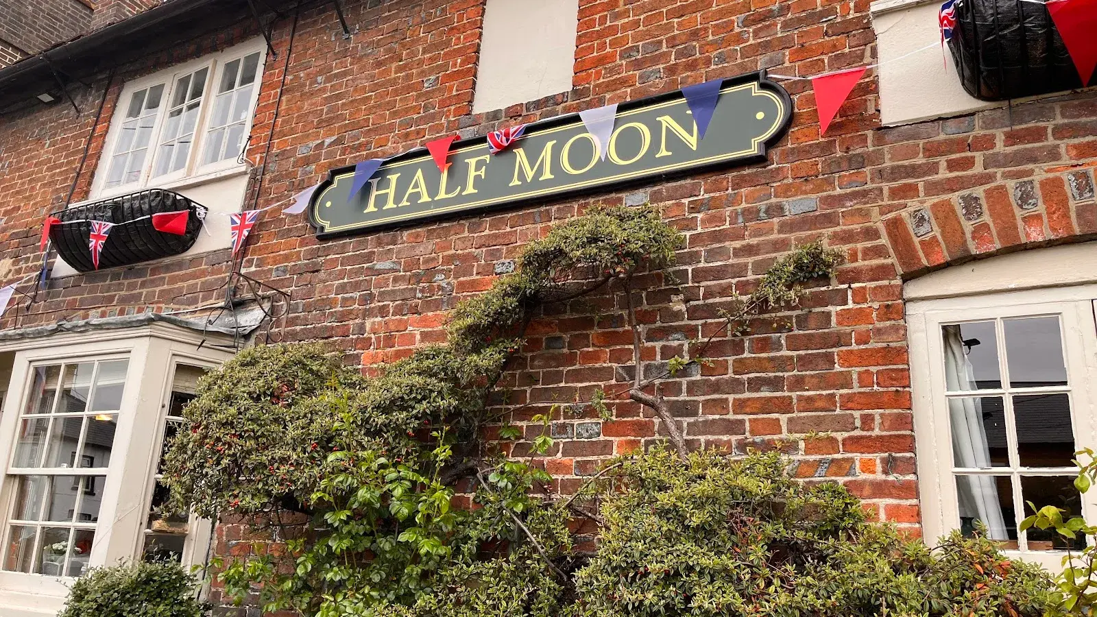 The Half Moon