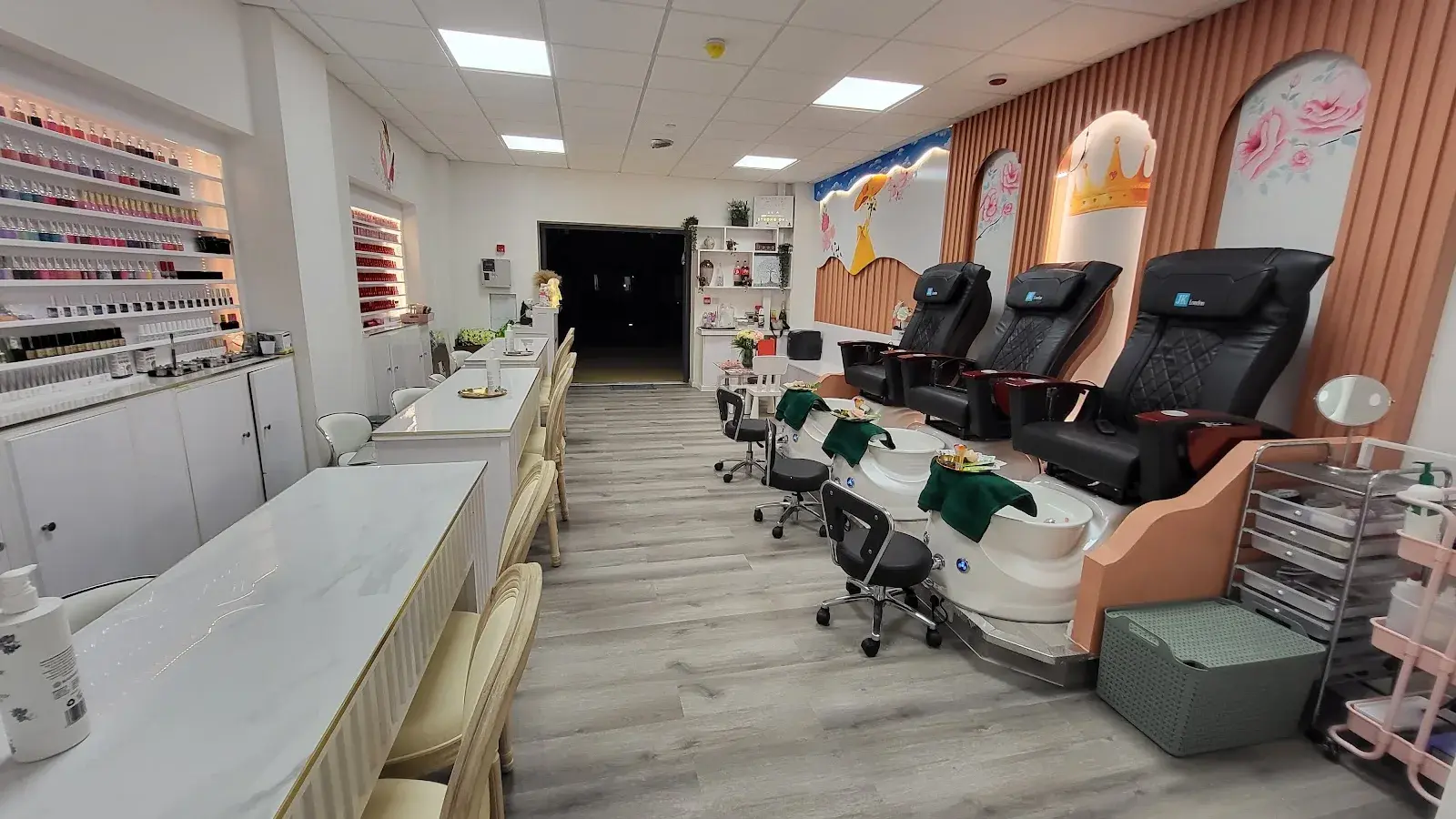 Nail Lounge And Spa Stevenage