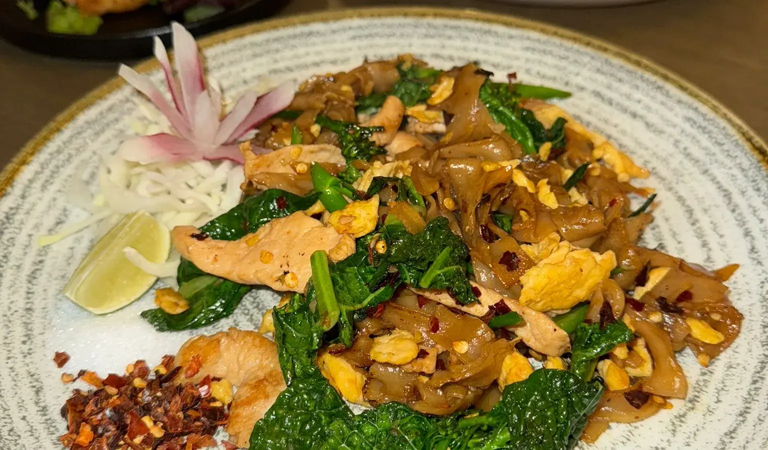 Lek Deng Authentic Thai Cuisine
