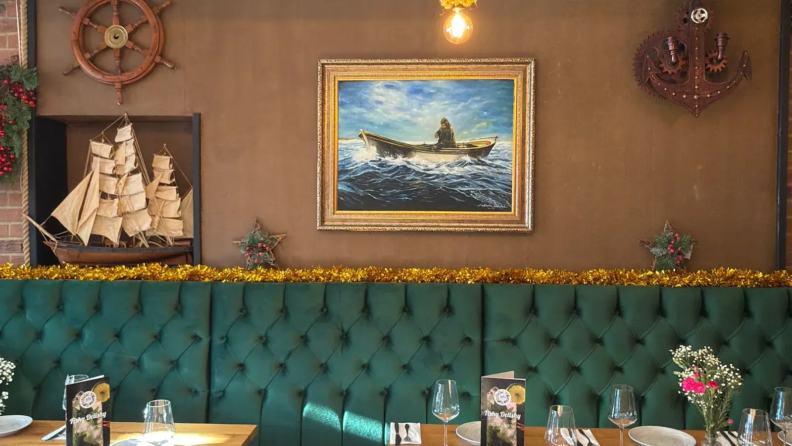 Fishy Delishy Cheshunt FOOD and DRINK