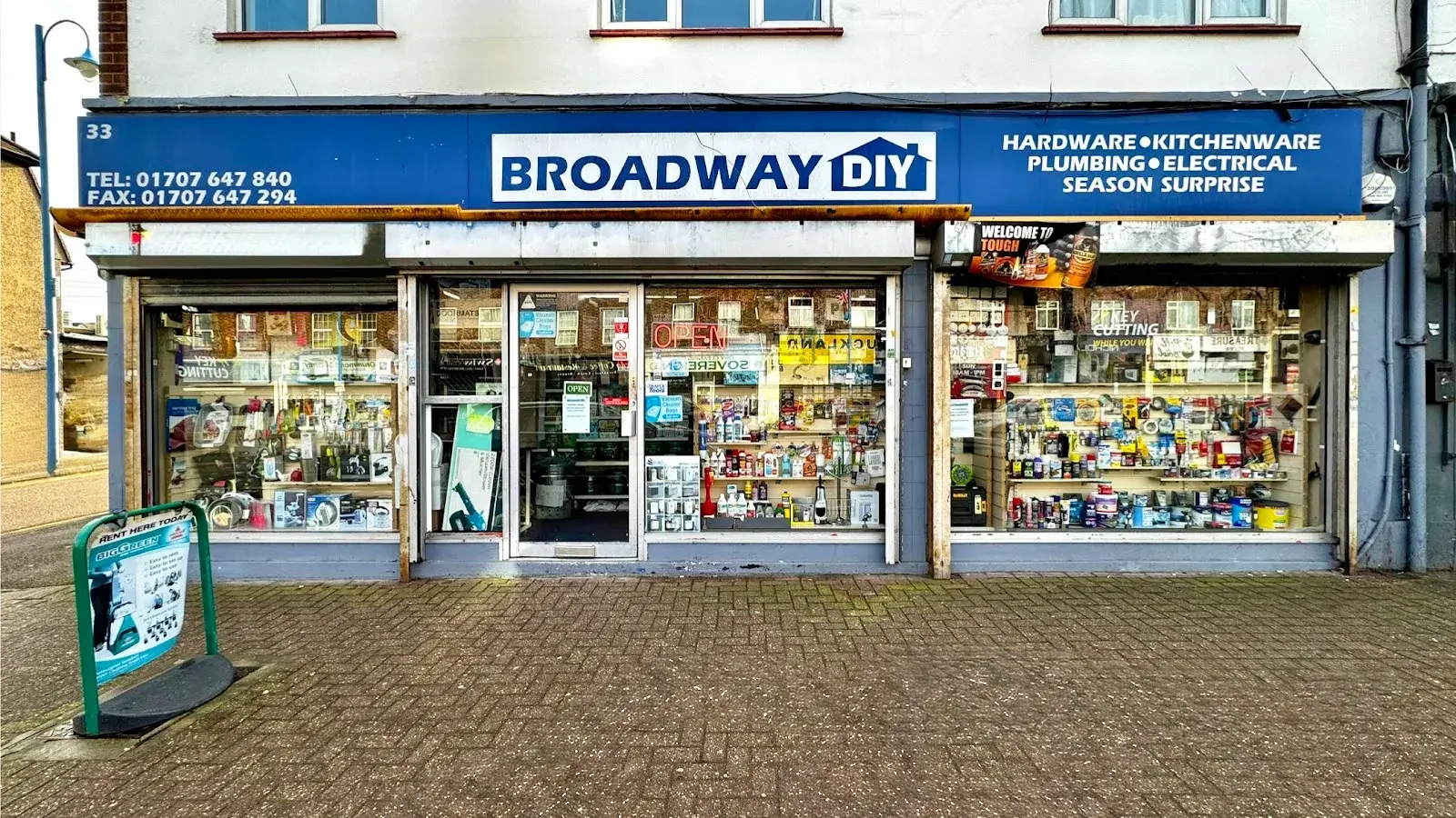 BROADWAY DIY